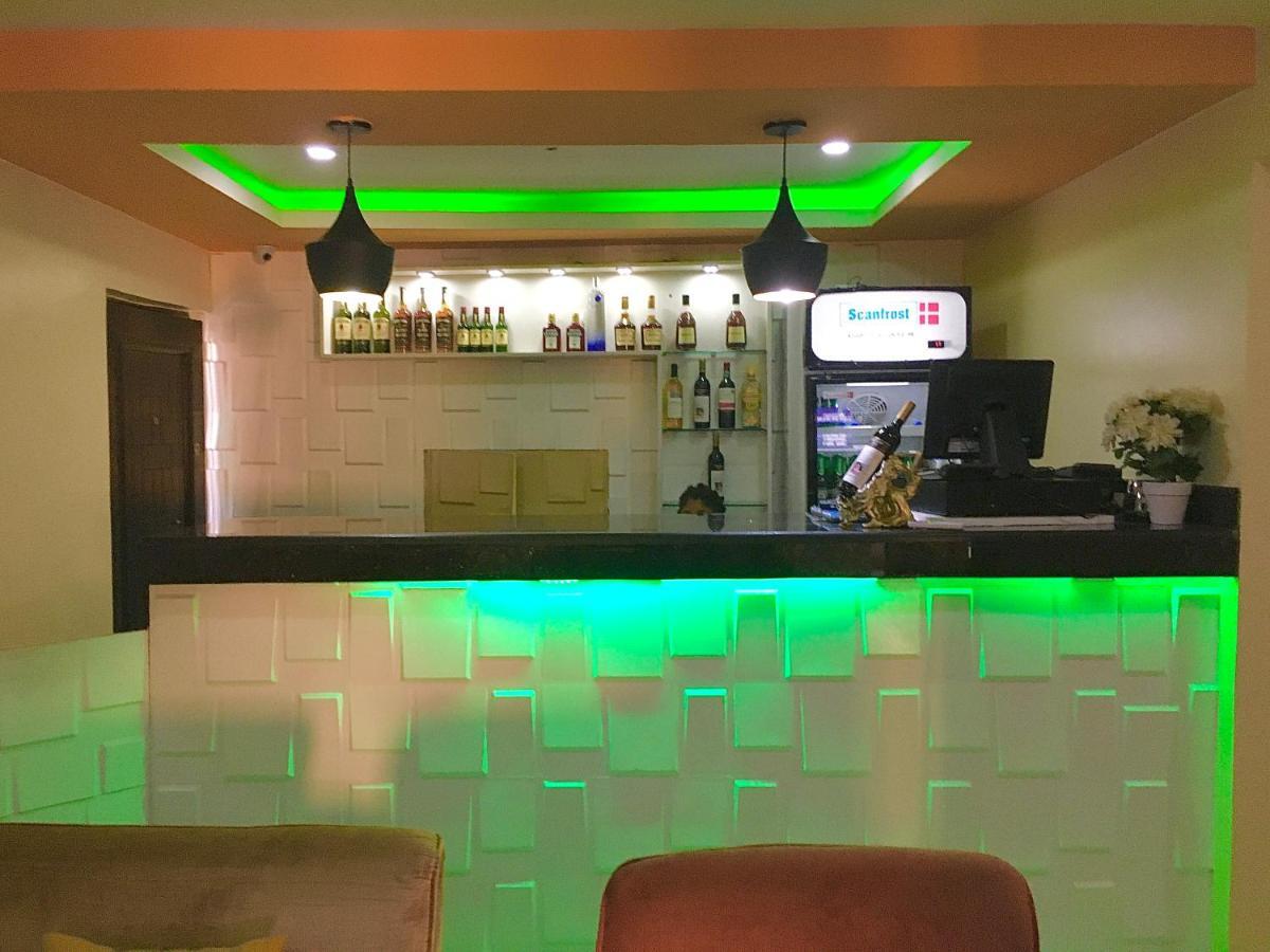 Alexia's Place Hotel Lagos Exterior foto